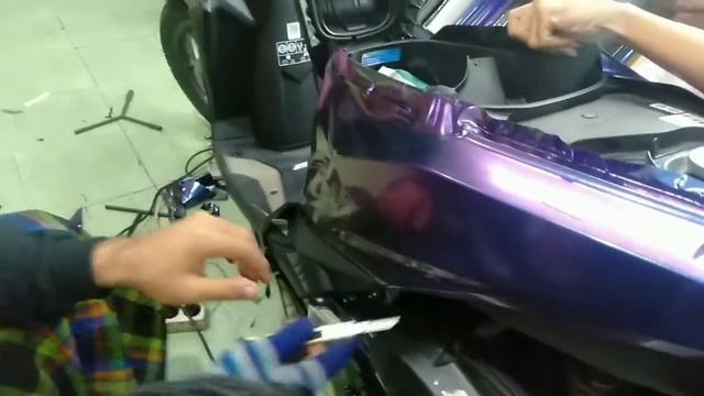 Wrapping stiker bunglon смотреть онлайн