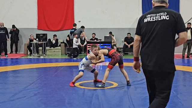 Алборов Ахсартаг 1/2- 32 кг/г.Шали 10.02.2024/ смотреть онлайн
