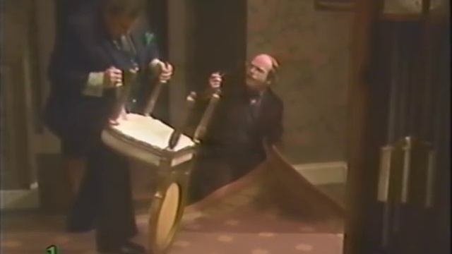 Clue - The VCR Mystery Game смотреть онлайн