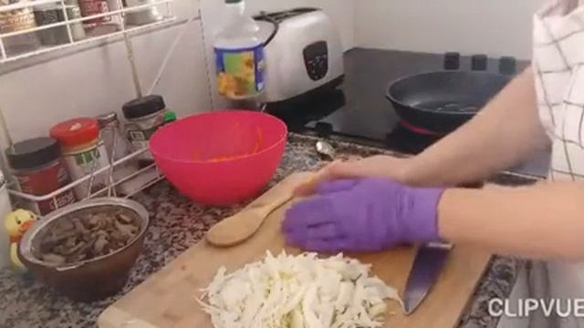 овощной рулет (из кабачка)