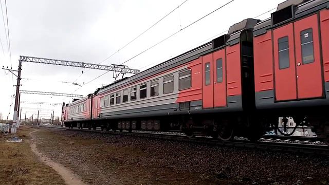 Электропоезд ЭД4М-0294 смотреть онлайн