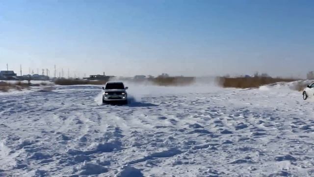 Тест-драйв автомобилей Mitsubishi смотреть онлайн