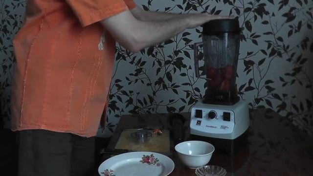 Гаспачо в блендере KING MIX Omniblend KM-767 Commercial Blender