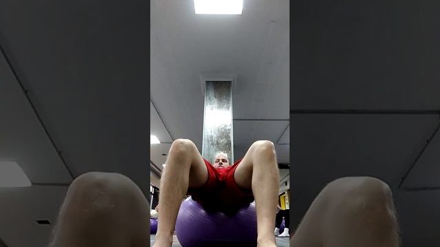Пилатес с фитболом. Ментальный фитнес. Body Mind Fitness. Фитнес. Растяжка. Йога. Групповой тренинг смотреть онлайн