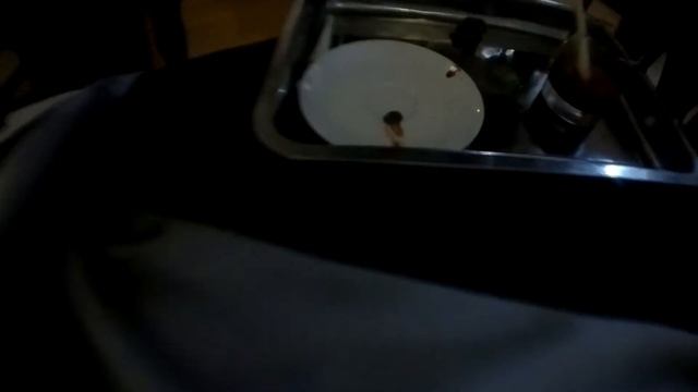 Вьетнамская кухня. Сердце, желчь и кровь кобры с водкой. смотреть онлайн