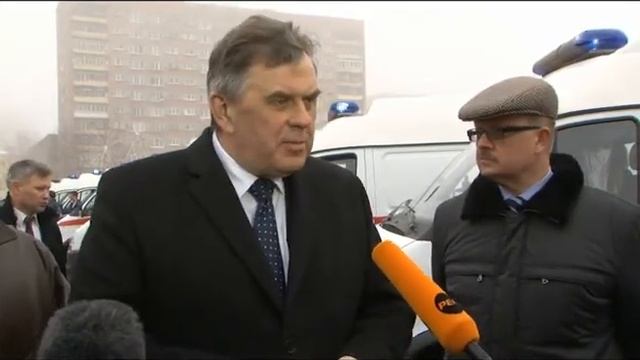 Губернатор вручил ключи от машин «скорой помощи» для Рыбинска смотреть онлайн
