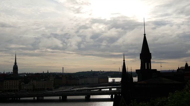 Сын с женой пришли жить ко мне и теперь недовольны моими порядками.