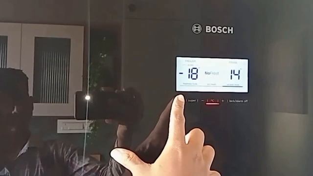 Bosch Refrigerator Domo, Full Demo KGN 56l Model Refrigerator.