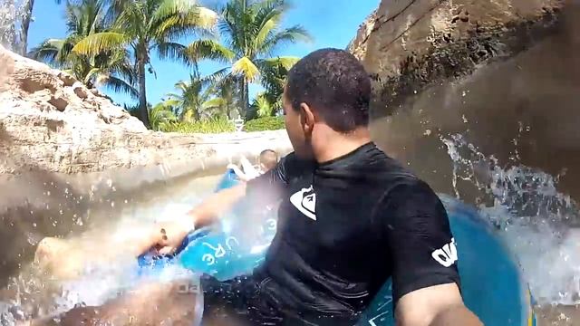 Atlantis Aquaventure Waterpark Nassau, Bahamas POV's смотреть онлайн