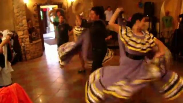 Колумбийские танцоры Mariachi Mexico смотреть онлайн