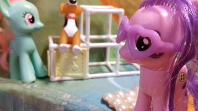MLP БАССЕЙН ПОЧЕМУ НУЖНО УЧИТЬСЯ ПЛАВАТЬ смотреть онлайн