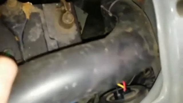 Замена Фишек Н4 на Nissan X-trail t30 смотреть онлайн