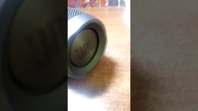 Басс тест колонки jbl charge 3 смотреть онлайн