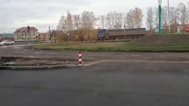 Респ.Башк, с.Чишмы, ул.Тополиная, д.1 (видео у входа) смотреть онлайн