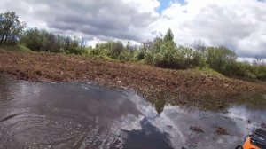На лодке - болотоход по непроходимым местам