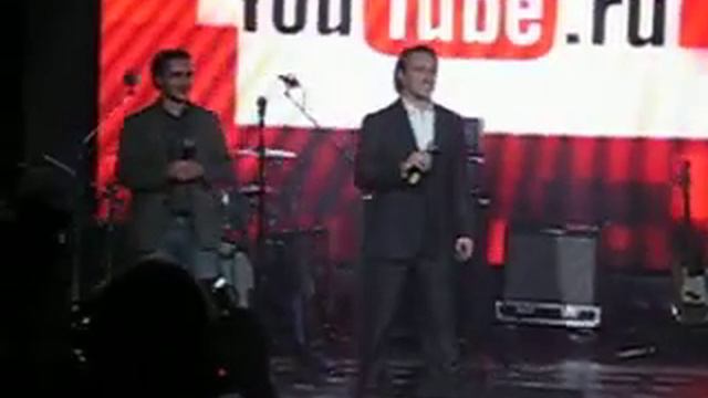 Chad Hurley speach at YouTube party in Russia смотреть онлайн