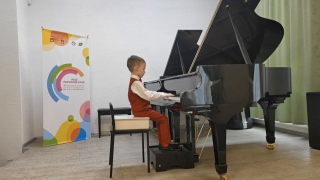 Ярослав Тельканов, 6 лет. Латышская полька, Старинная французская песенка, Песочные часы смотреть онлайн