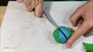 Курс Сотворение. Урок 2 - Макет Земли из пластилина