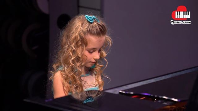 🎼 Євангеліна Солом’яна. Викладач Альона Похвата🎹 смотреть онлайн