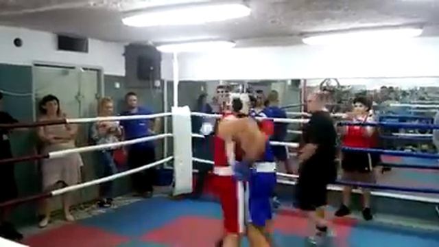 6/10/17-спарринги в г.Нетания!Е.Брацлавский(красная форма)-Маслий(Афула)-1р смотреть онлайн