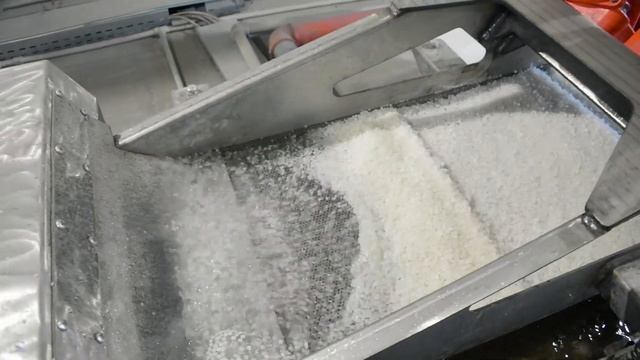 Экструдер для пленки. Переработка ПВД (LDPE) полиэтилен + 40% полиамида (PA)