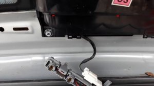 Замена лампочек дополнительного стоп-сигнала на Chevrolet Lacetti.