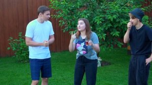 ВЫПЕЙ, ВЫЛЕЙ или ЗАБЕРИ ДЕНЬГИ  - БАНОЧКА ЧЕЛЛЕНДЖ !