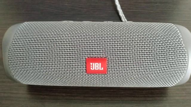 Bass test jbl flip 5, lfm 100%(в конце колонка села, забыл зарядить, все подробности в описании!) смотреть онлайн
