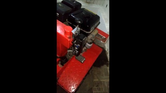 Садовый минитрактор ,переломка 4х4 как с конвеера смотреть онлайн