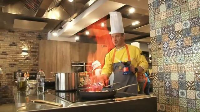Выпускной 4 класса в Кулинарной студии Вкусотеррия смотреть онлайн