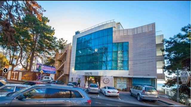 Шикарный, модный 