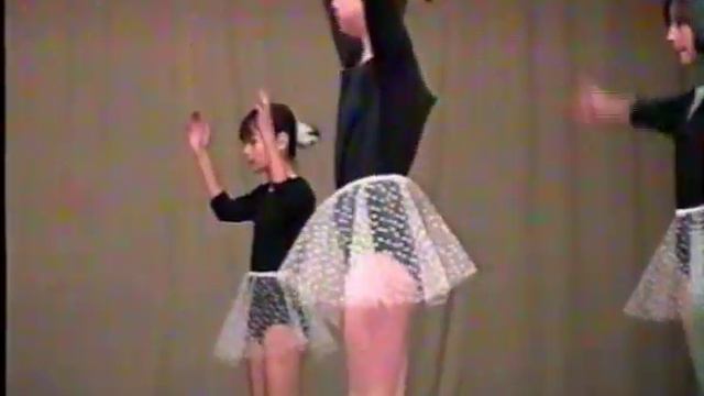 школа 2, ДК им.Кирова, смотр самодеятельности - 2001 (14.03.2001) смотреть онлайн