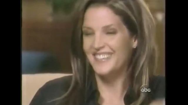 The Traumatic Life of Lisa Marie Presley смотреть онлайн