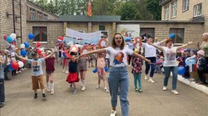 Танцевальный флешмоб ко Дню России "Родина моя!"