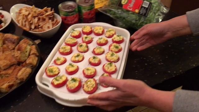 В ГОСТЯХ У ТОМАРЫ ПОПЛАВСКОЙ в Sacramento. КУРИНЫЕ РУЛЕТИКИ. Заточка ножей. И радость общения.#1 смотреть онлайн