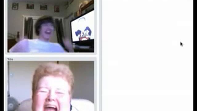 Бабка ржет в Chatroulette