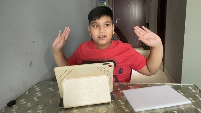 Unboxing my new iPad and my iPad cover . смотреть онлайн
