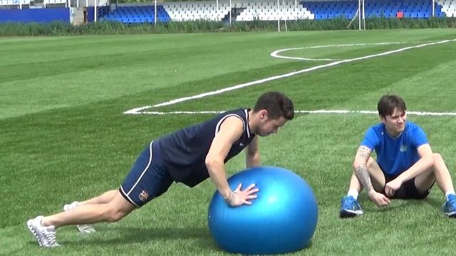 Силовая тренировка вратарей в GOALKEEPERS Elite Camp 2015 год смотреть онлайн