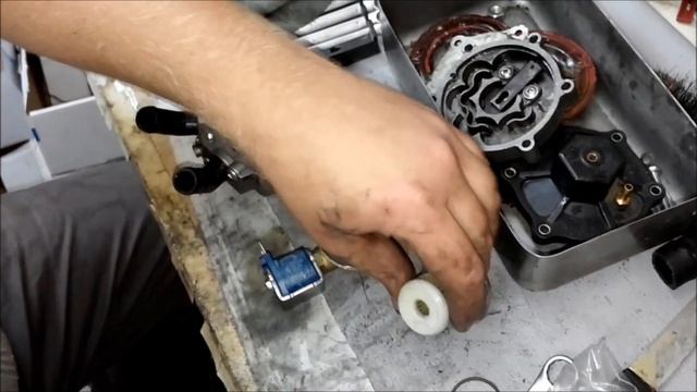 Газовий редуктор AC STAG R02 заміна ремкомплекта. смотреть онлайн