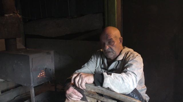 Эвенкийский НОЖ Изготовление и закалка в таёжных условиях смотреть онлайн