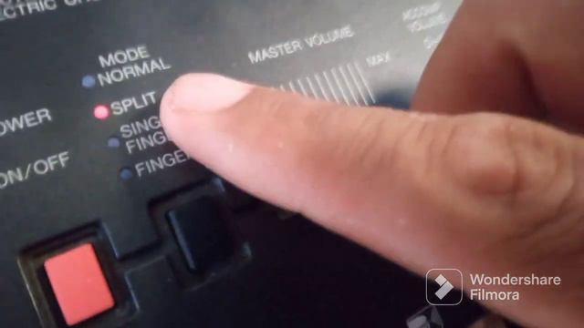 função split no teclado Yamaha PSR 200-para dividir o teclado no meio/ metade piano e metade string смотреть онлайн