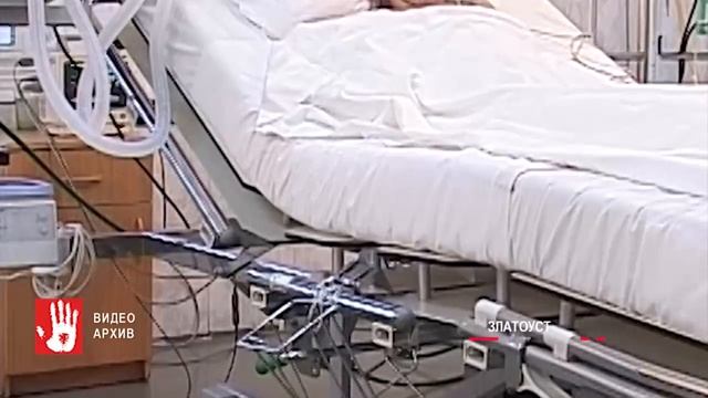 В Златоусте пьяный подросток выпал из окна смотреть онлайн