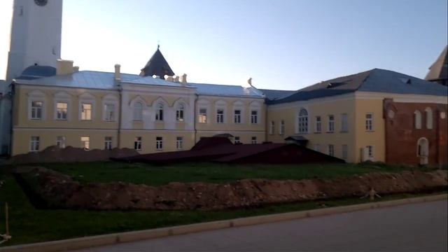 Ворота Софийского Собора в Великом Новгороде (с) смотреть онлайн