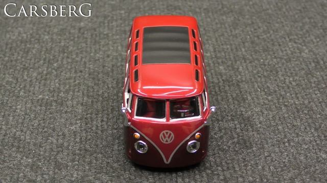 31. Volkswagen Van Samba - bburago 1/32 смотреть онлайн