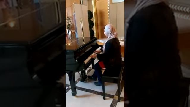 Playing at The Corniche Hotel Abu Dhabi смотреть онлайн