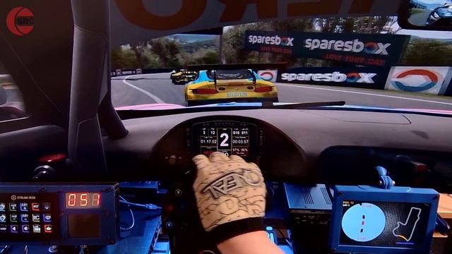 MOZA Racing R12 in RaceRoom Racing Experience [POV RACING] смотреть онлайн