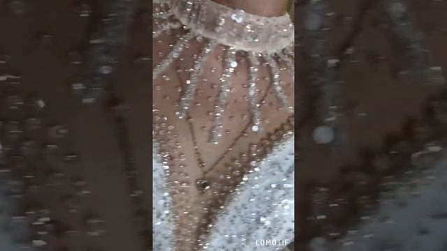 Классное свадебное платье со шлейфом ? смотреть онлайн