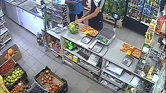 Арбуз разбился. смотреть онлайн