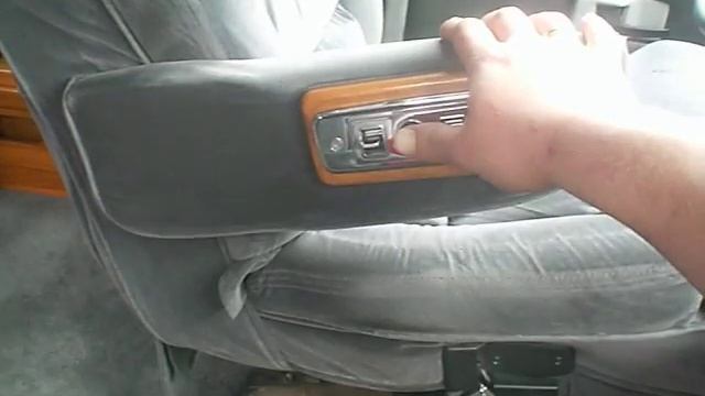 Ford E150 Econoline V8 NeoJay