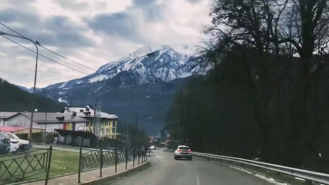 Дома и квартиры в Красной поляне / Цены на недвижимость Красная поляна в Сочи в 2022 году. Экскурси